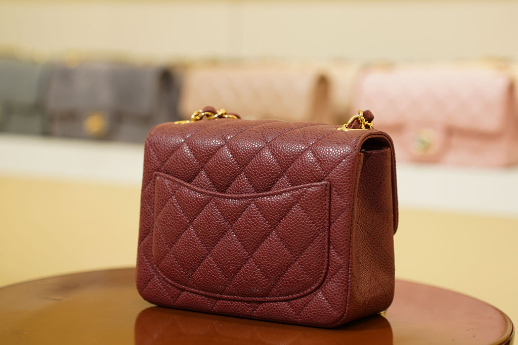 Chanel | Square Mini Flap Bag – Leather – Burgundy – Gold Hardware