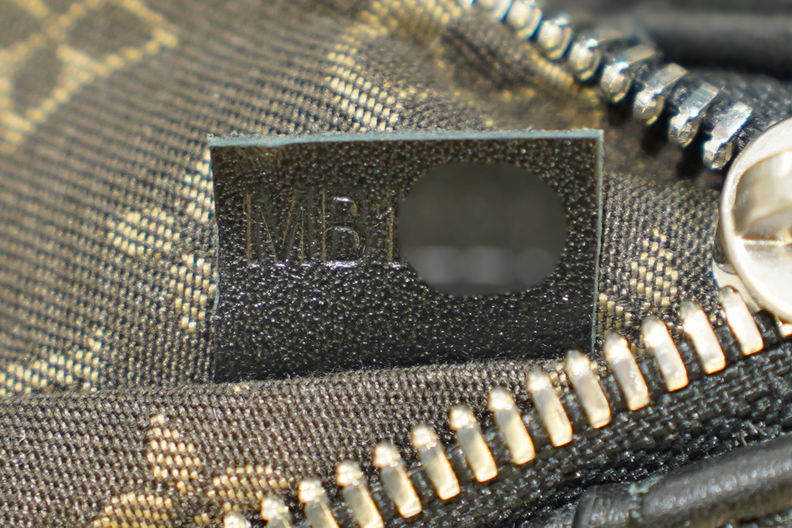 Louis Vuitton | Alma BB – Epi Leather – Black – Silver Hardware