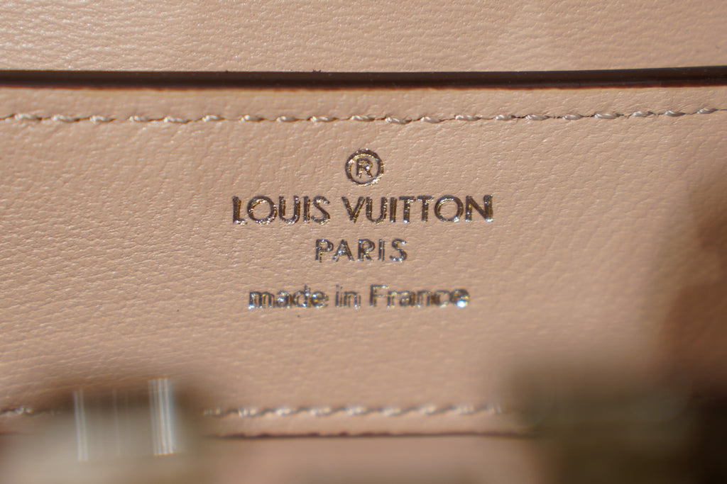 Louis Vuitton | Capucines Medium – Python – Beige – Silver Hardware