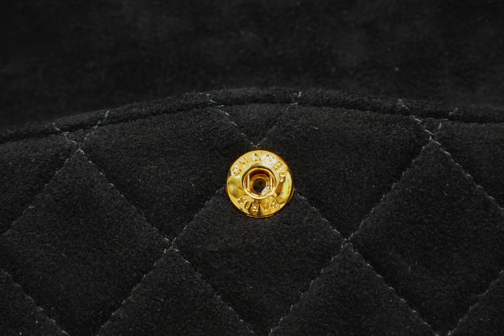 Chanel | Classic Flap Bag – Medium – Suede – Black – Gold Hardware
