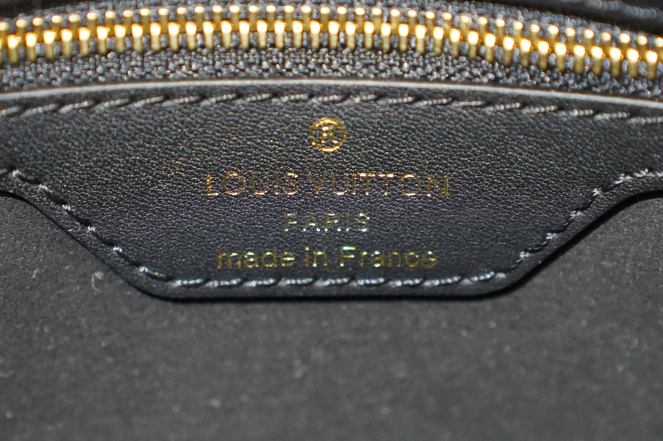 Louis Vuitton | Coussin – Canvas – Brown – Gold Hardware