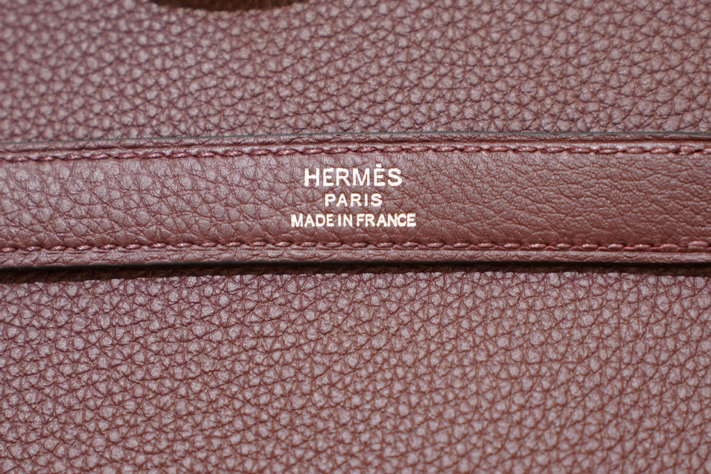Hermes | Kelly 28 – Togo – Cassis – Palladium-Beschläge
