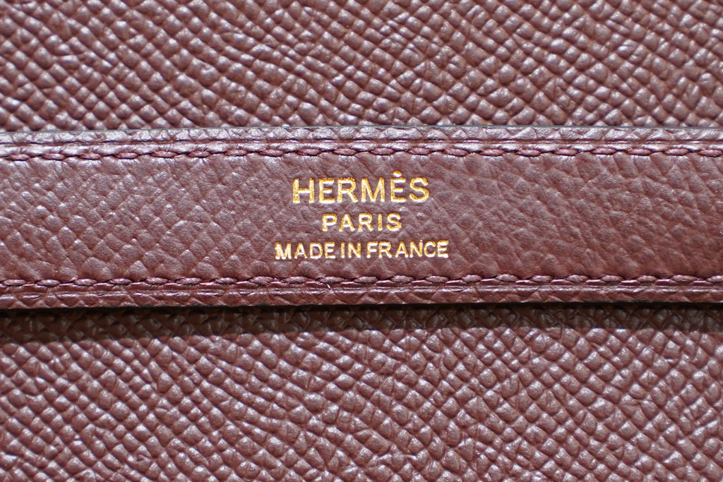 Hermes | Kelly 28 – Retourne – Togo – Cassis – Gold Hardware
