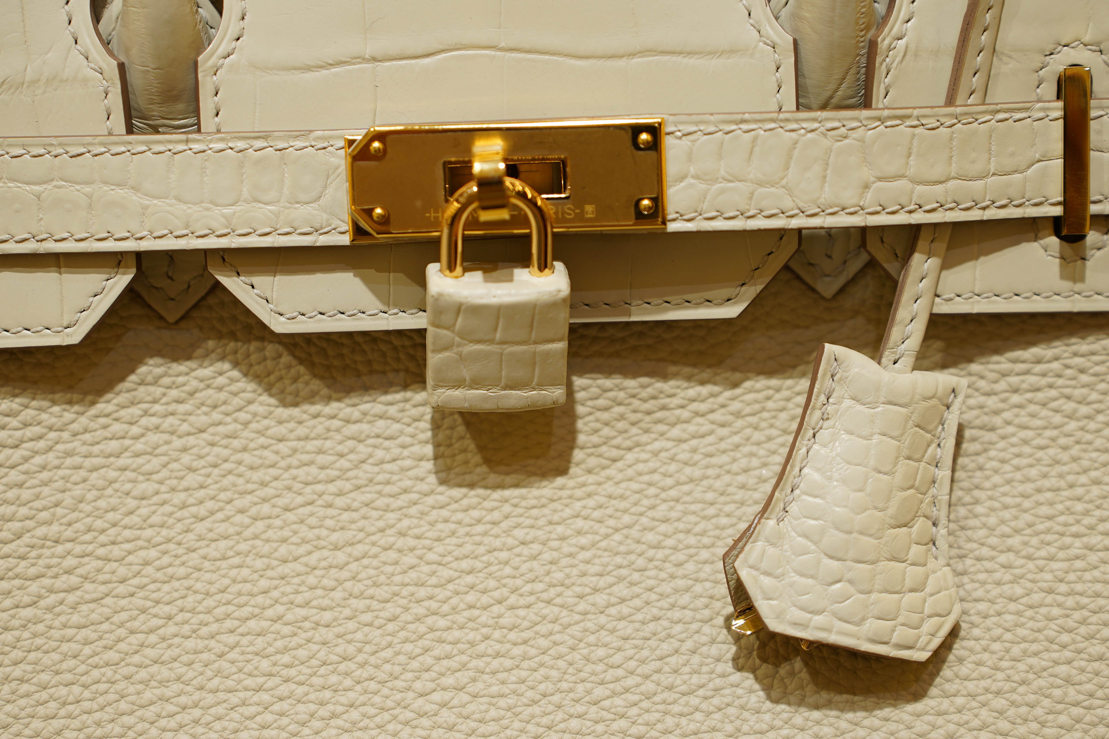 Hermes | Birkin 30 – Togo & Niloticus Crocodile – White – Gold Hardware